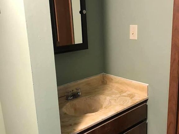 4th image of 515 N Plum St APT 2