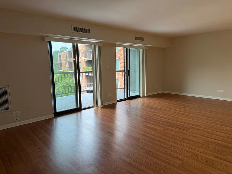 1415 E Central Rd #318C — Photo 4