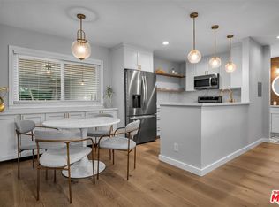 9005 Cynthia St APT 214, West Hollywood, CA 90069