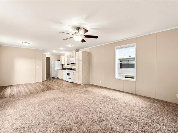 250 Traverse St, New Hudson, MI 48165
