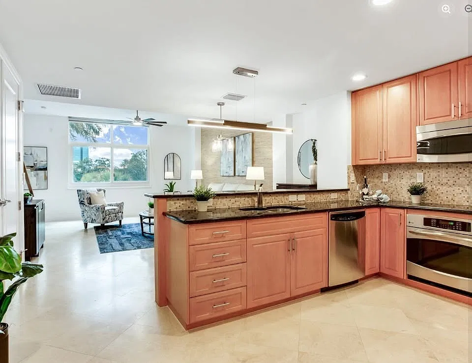 1 bed, 1.5 bath, 1406 sqft, $2,700 — Photo 2