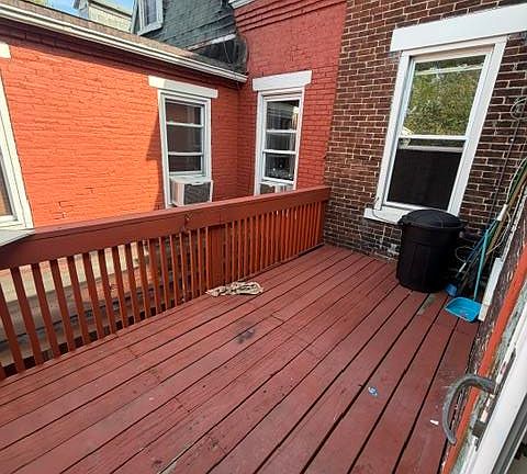 5th image of 24 N 11th St #2
