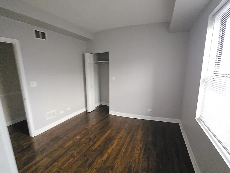 2245 W Rosemont Ave #1N — Photo 10