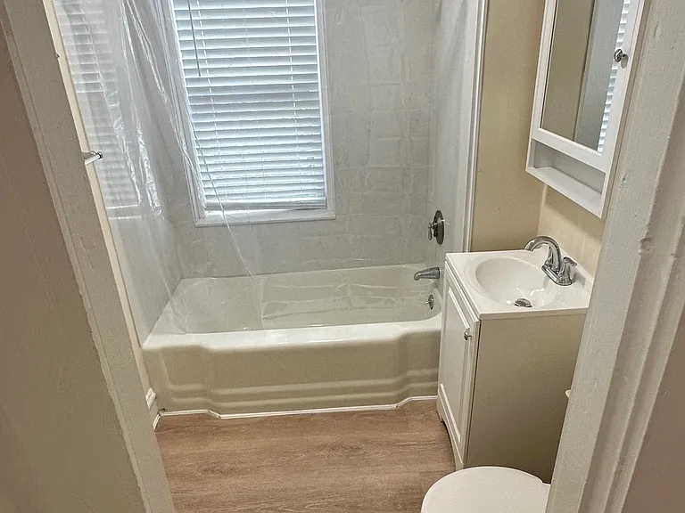 6 Littles Ln #31 — Photo 8