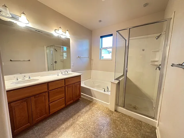 25442 Huntwood Ave — Photo 31