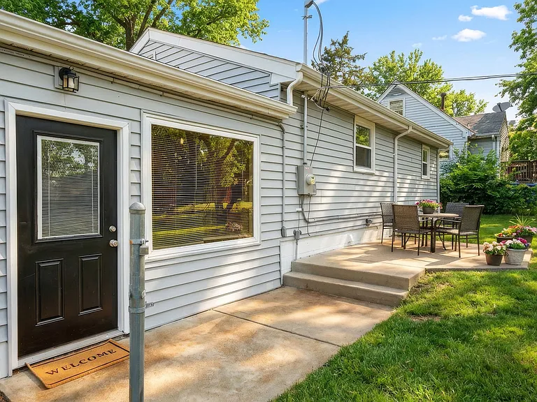 444 Rosedale Ter — Photo 41