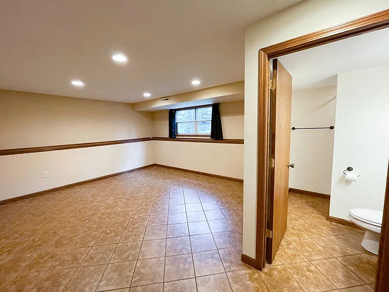 2820 Warner Ln — Photo 19