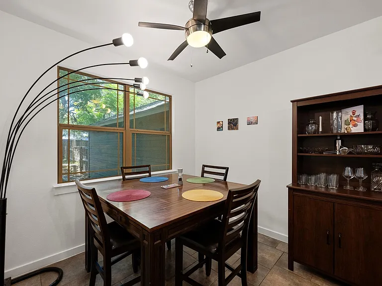 2208 Schriber St #B — Photo 14