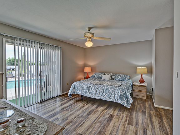 5th image of 10907 W Tropicana Cir