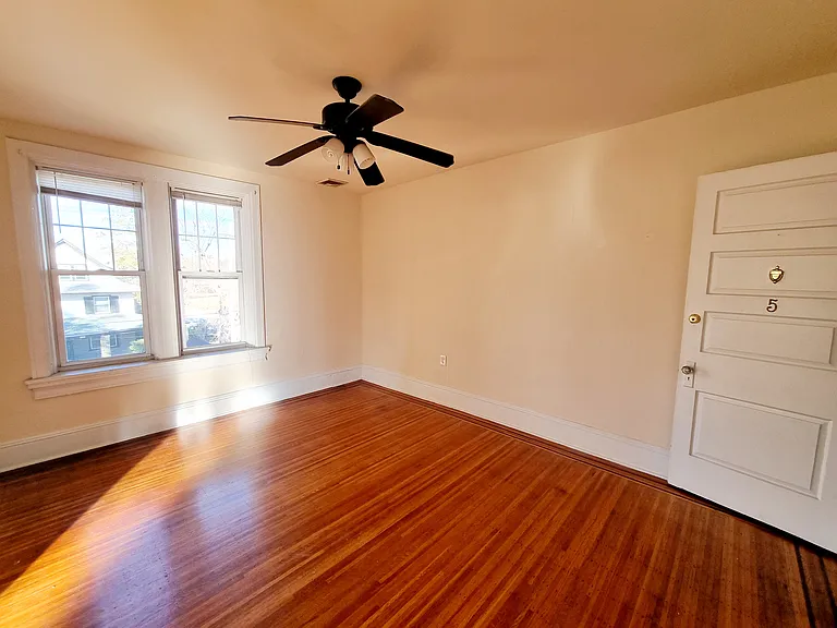 7845 Montgomery Ave #7 — Photo 11