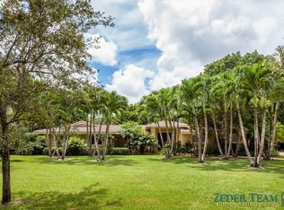 6800 SW 96th St, Pinecrest, FL 33156