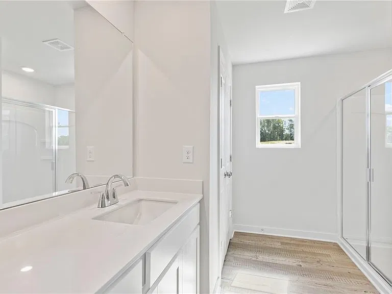 2030 Underwood Dr — Photo 8