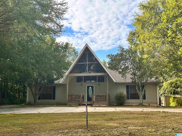 243 Lake Front Dr, Talladega, AL 35160