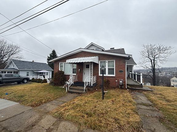 3rd image of 133 E Pitt St