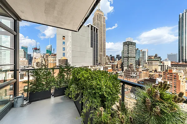 Rented by Compass | media 12