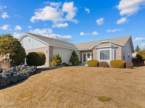 7313 Summitview Ave, Yakima, WA 98908