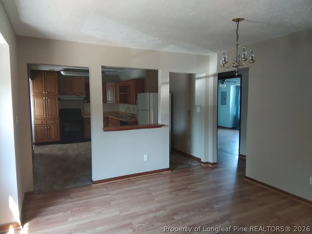 2 bed, 1.0 bath, 800 sqft, $995 — Photo 4