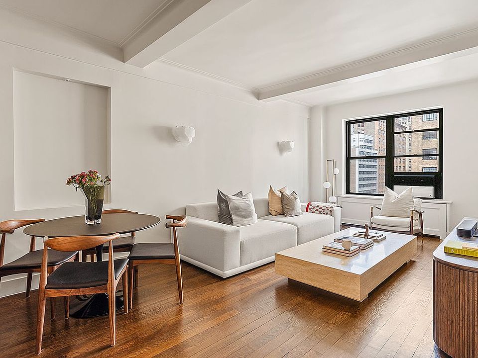 1st image of 7 Park Ave APT 121