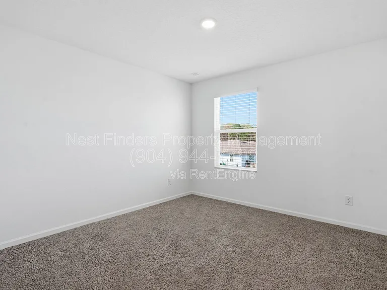 190 Ardila Cir — Photo 32