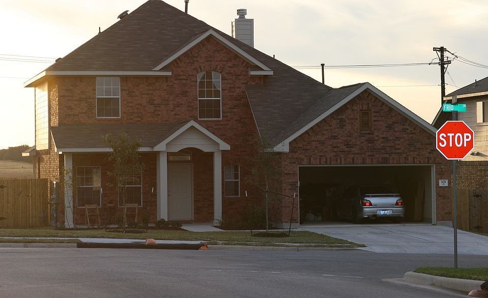 305 Frio Lane