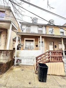 397 Emmett St, Allentown, PA, 18102