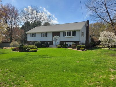 19 Pioneer Drive, Windsor, CT, 06095