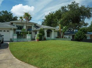 1670 Curlew Rd, Dunedin, FL 34698