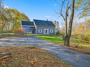 424 Winthrop St, Hallowell, ME 04347