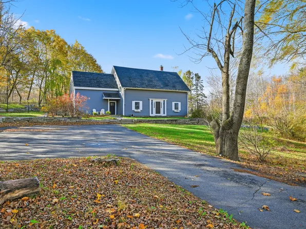 424 Winthrop Street, Hallowell, ME 04347