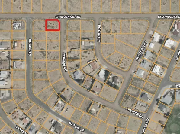 7818 E Pioneer Dr, Kingman, AZ 86401