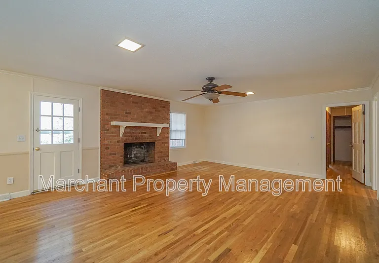 49 Cobblestone Rd — Photo 13