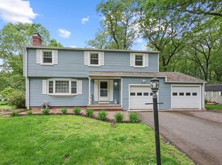 19 Crest Dr, Vernon, CT 06066