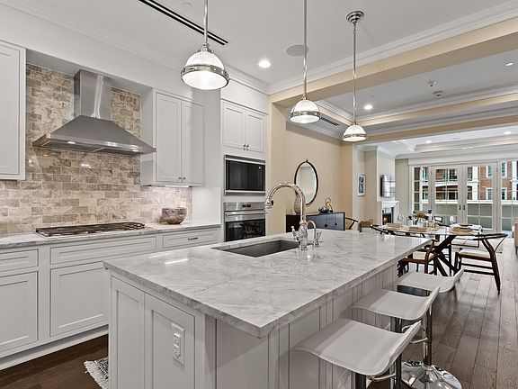 3rd image of 6000 Royal Court Unit 6008
