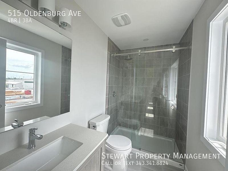 Ottawa House for rent - 4 Bedrooms — photo 21
