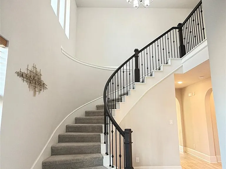 10815 Cassiopeia Creek Cir — Photo 5