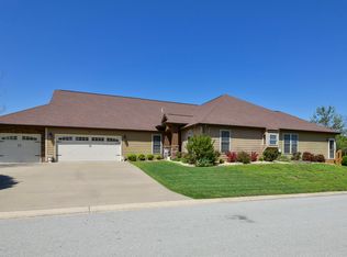 24 Mountain View Court, Branson West, MO 65737