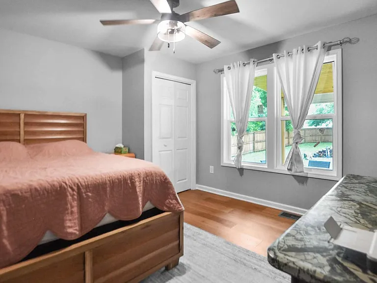 1118 Britton Springs Rd — Photo 12