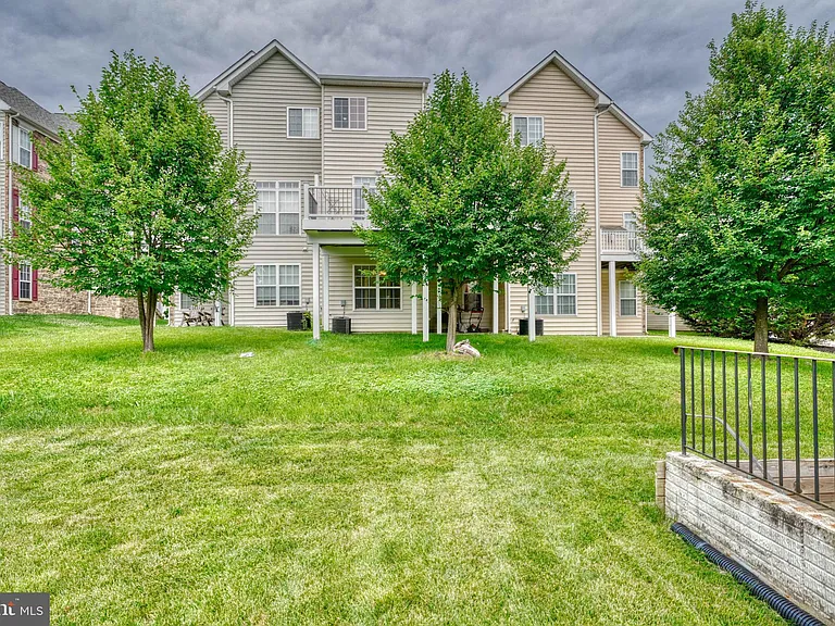 8112 Winding Ross Way — Photo 9