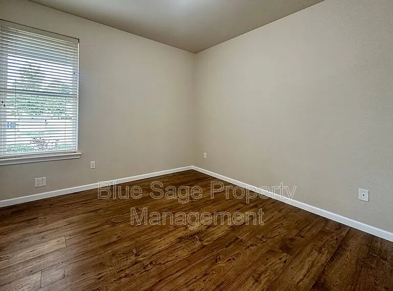 50 Goldenrod Ln — Photo 16