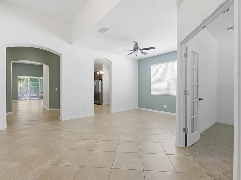 740 Preakness Cir — Photo 3