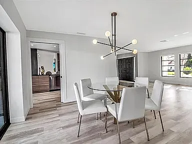 1649 Stanford Ln — Photo 21