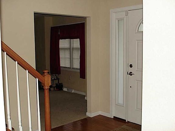 2nd image of 1411 Peachtree Ln