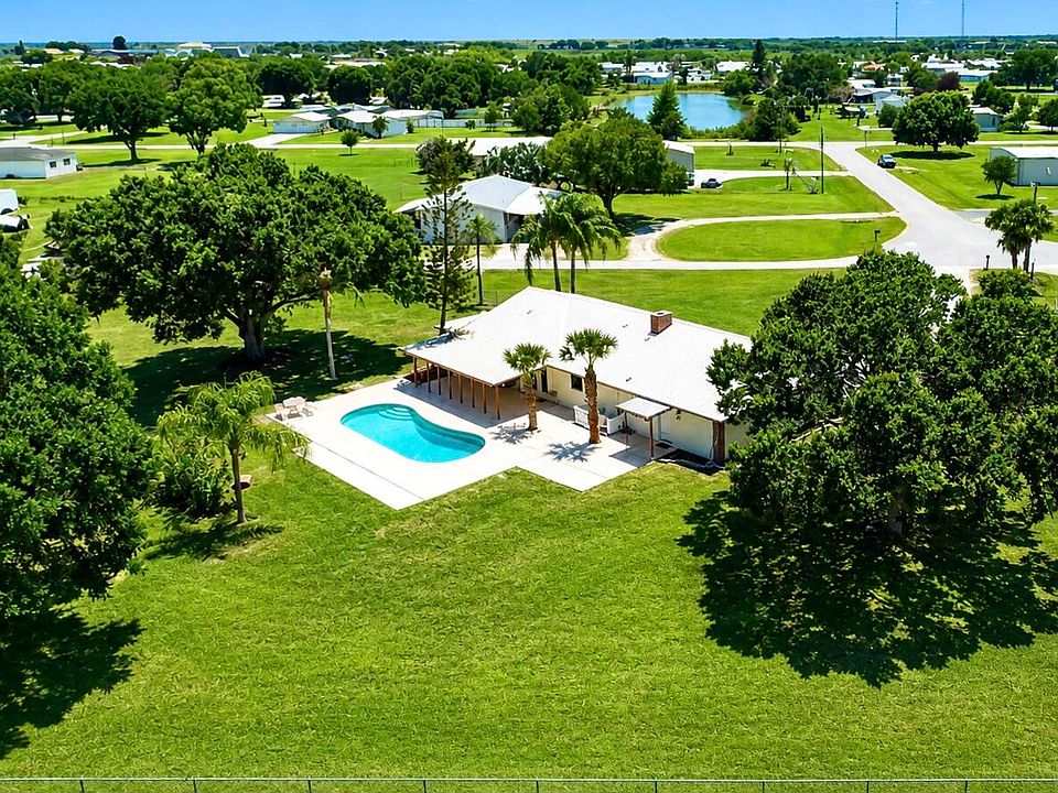 1st image of 3856 SW 11TH Avenue