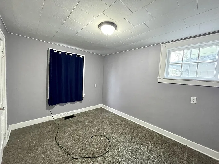 640 Magee Ave #1 — Photo 14