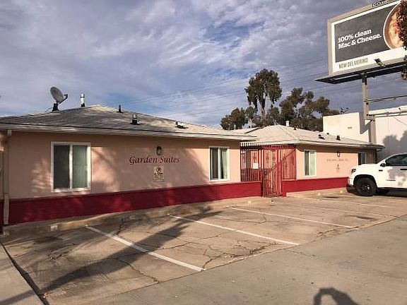 2nd image of 3066 Adams Ave #1/2