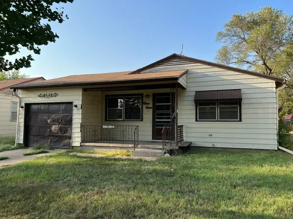 1111 E Harvey Ave, Wellington, KS 67152