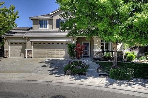 1st image of 10487 Almanor Cir