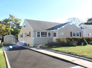 355 Merritt St, Bridgeport, CT 06606