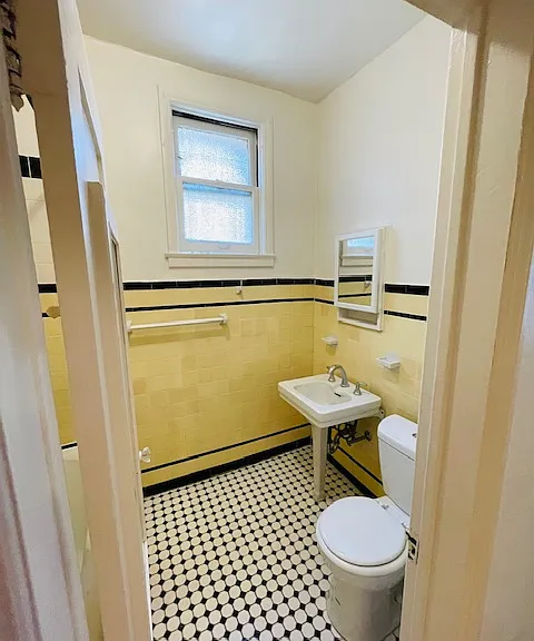 608 S Dunsmuir, LLC — Photo 16