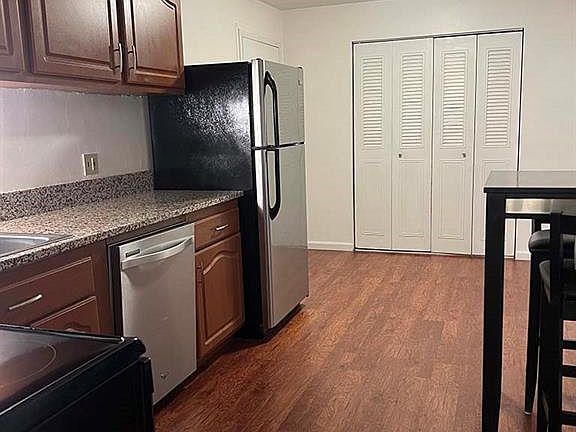 3rd image of 1190 Charles St APT 36
